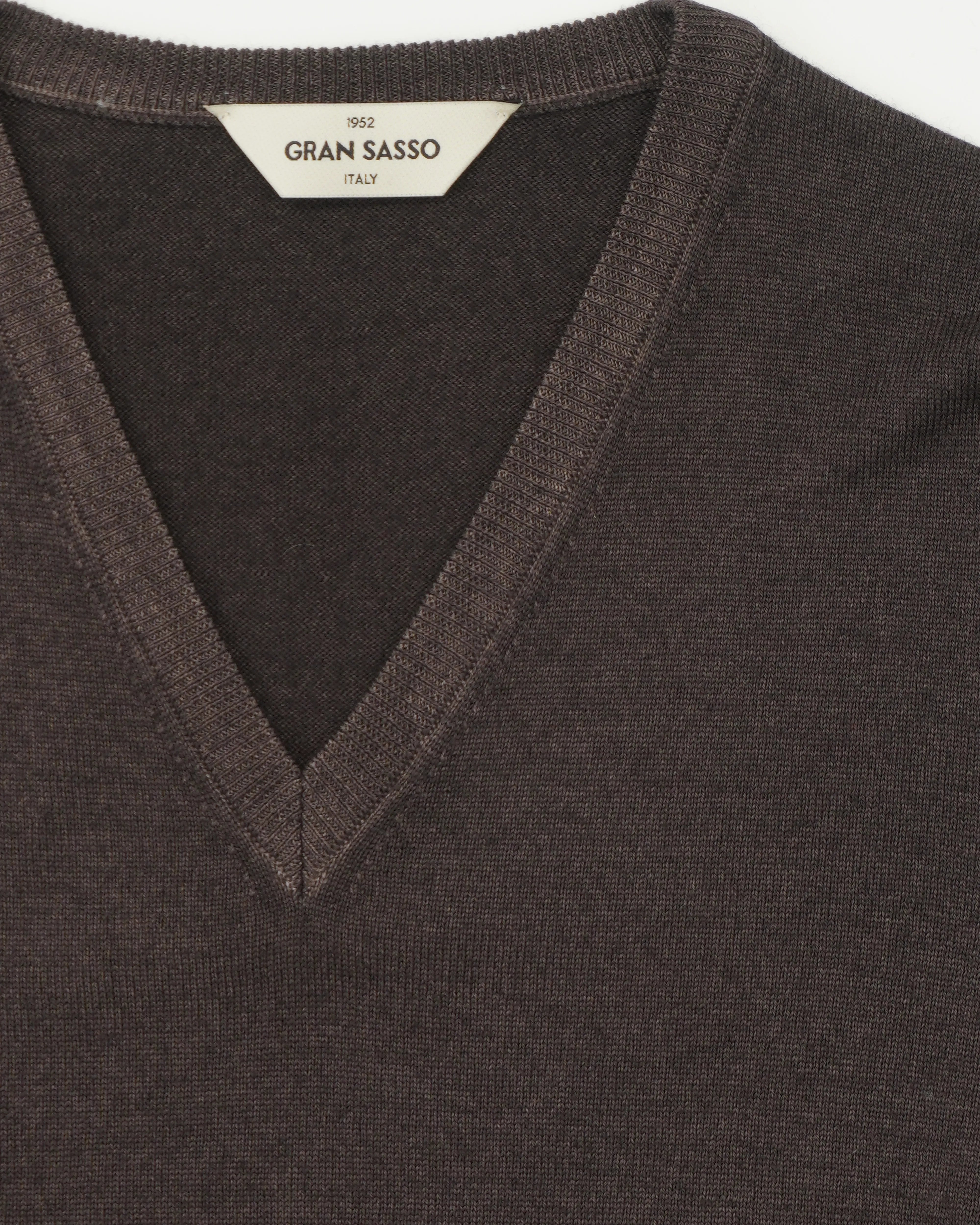 Gran Sasso Pullover V-neck Garment Dyed Brown