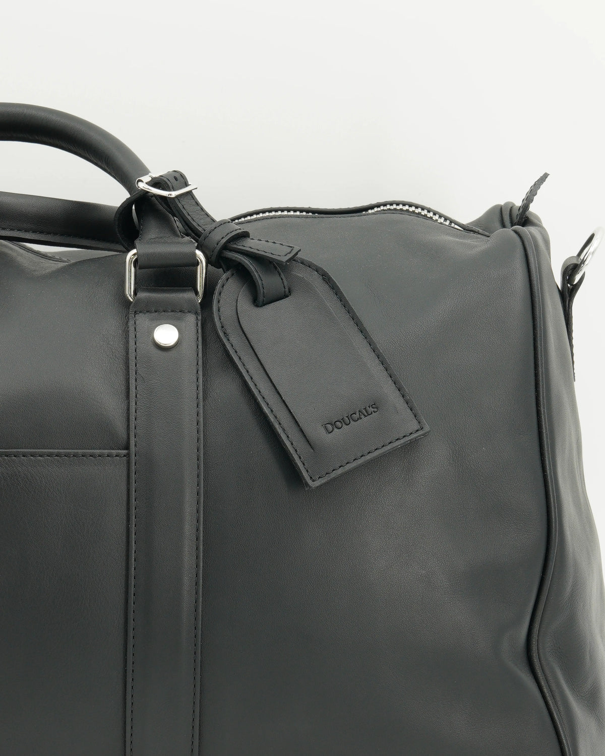 Doucals Weekend Bag Leather Black