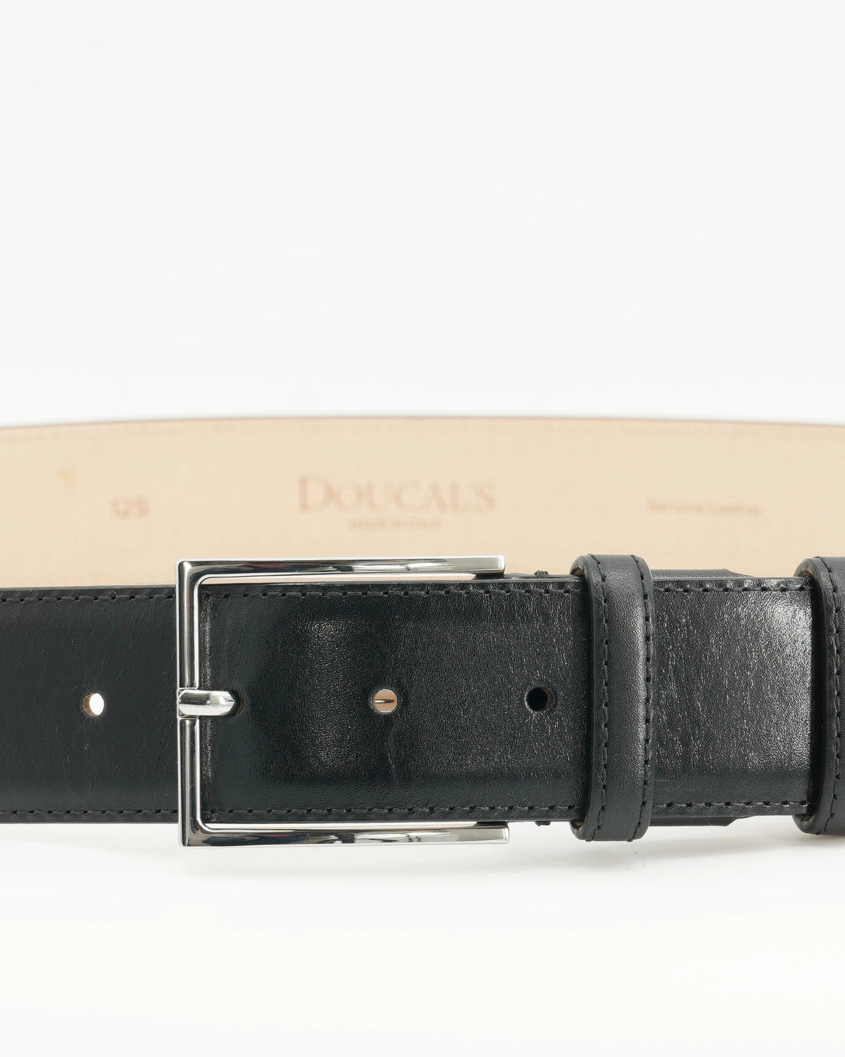 Doucals Belt Adjustable Leather Black
