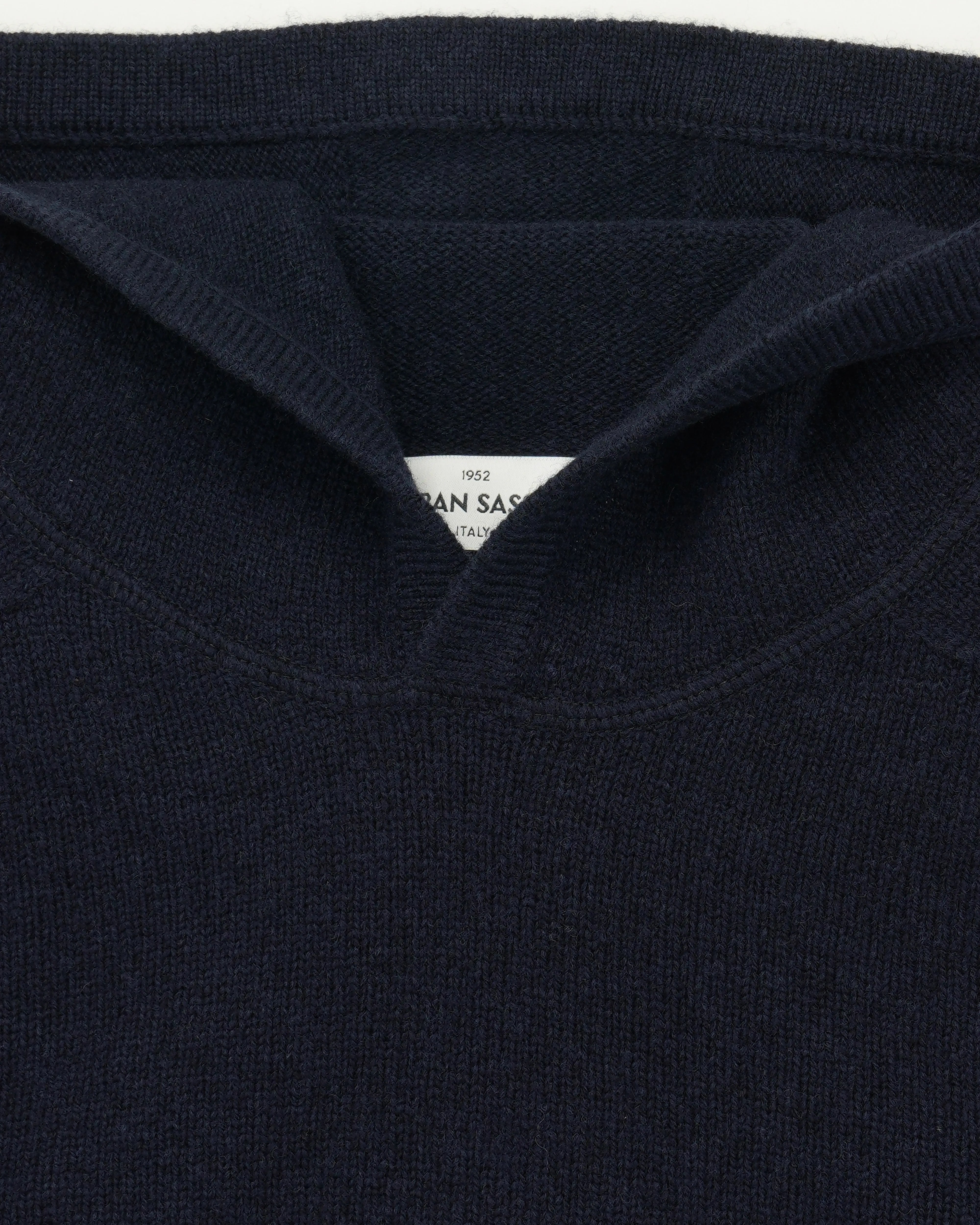 Gran Sasso Hoodie Super Geelong Navy