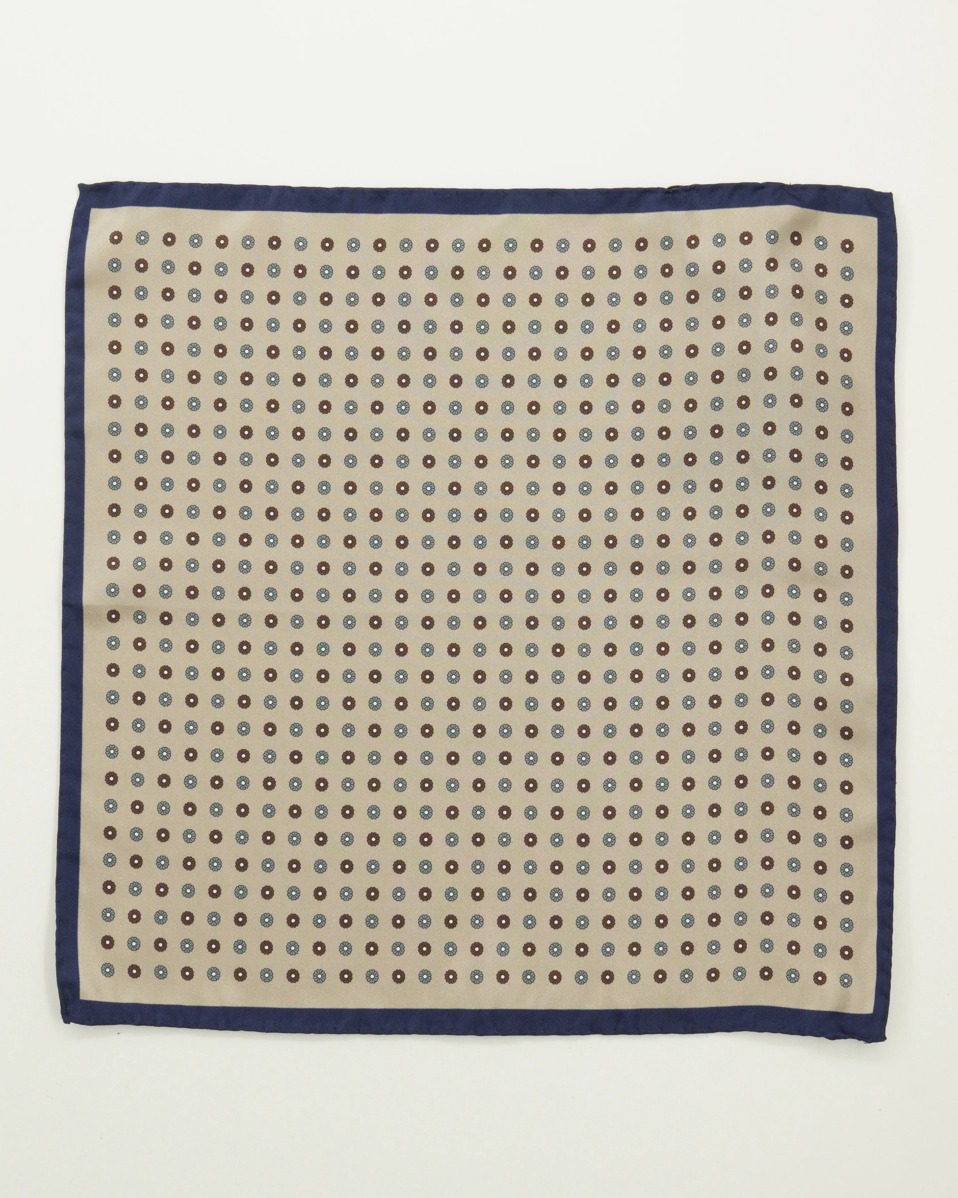 Altea Pocket Square Pure Silk Floral Beige