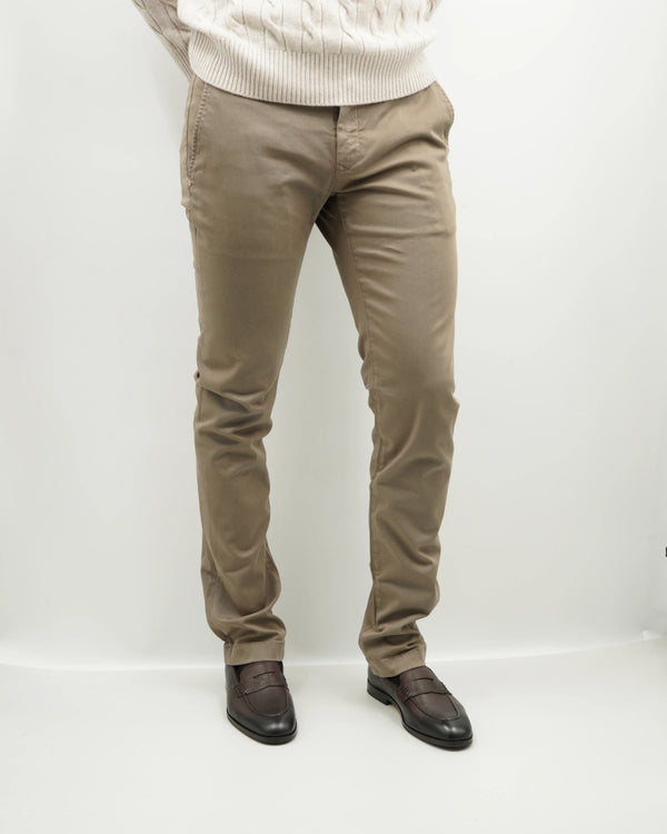 Jacob Cohen Bobby Stretch Gabardine Dark Beige