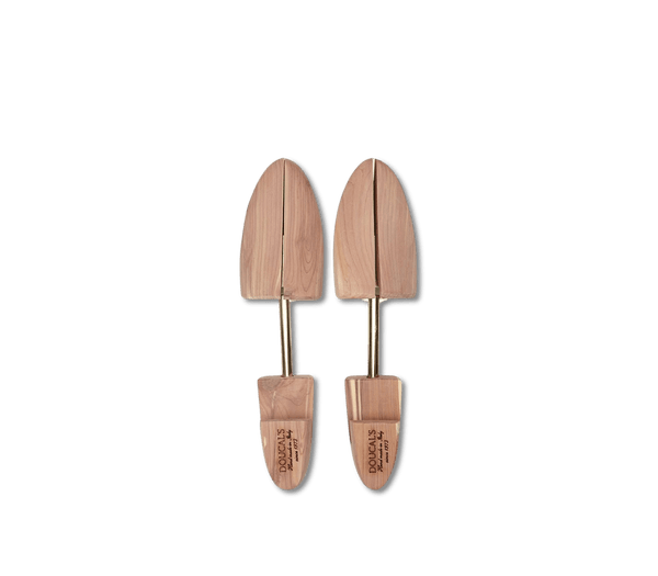 Doucals Shoe Tree